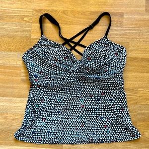 Metis Underwire Tankini - Triangulate